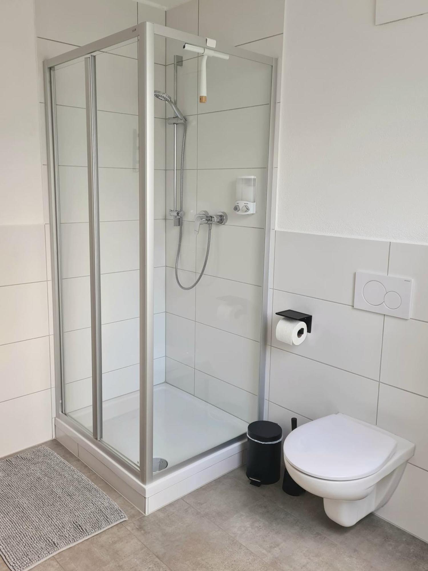 Modernes Zentrales Apartment Брухзал Екстериор снимка